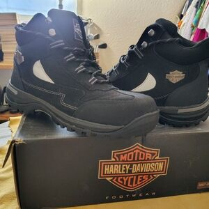 Harley Davidson Authentic Ladies Waites CT Boots size 8-9